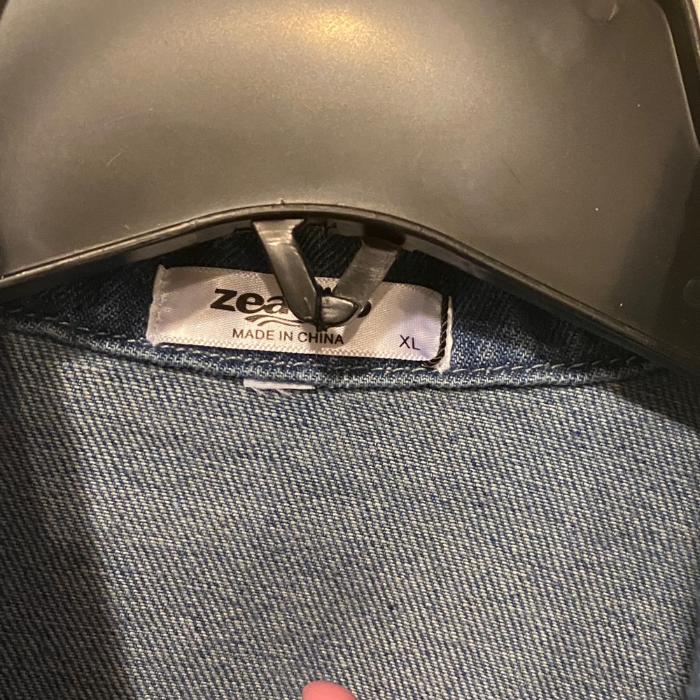 Denim Button-Up Jacket - Picture 5 of 7